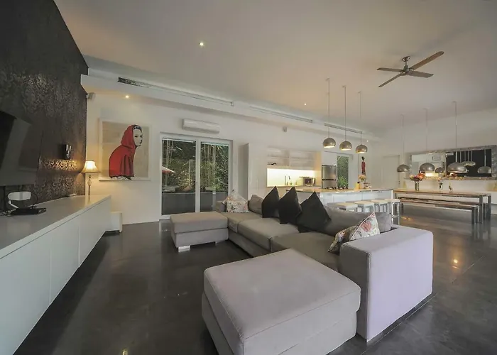 Villa Casa Priya Petitenget *