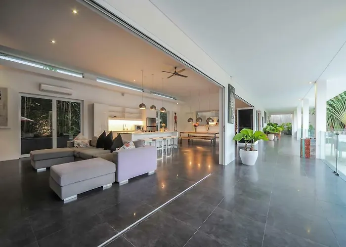 Casa Priya Petitenget * Seminyak